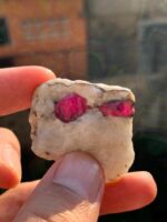 82 ct Natural Afghan Ruby Specimen – Alien-Like Twin Crystal - Image 3