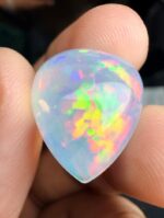12.93 Carat Natural White Opal from Ethiopia – A True Gemstone Masterpiece - Image 5
