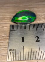 Amazing 7.96 CT Black Ethiopian Opal - Image 2