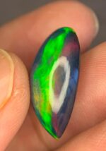 Amazing 7.96 CT Black Ethiopian Opal - Image 7