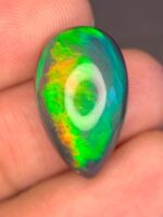 Amazing 7.96 CT Black Ethiopian Opal - Image 9