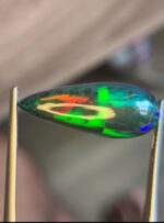 Black Opal – 6.90 Carat Pear-Shaped Cabochon Gemstone - Image 5
