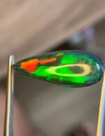 Black Opal – 6.90 Carat Pear-Shaped Cabochon Gemstone - Image 6