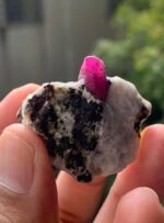 121 ct Natural Afghan Ruby Specimen - Image 3