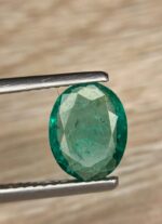 1.29 Carat Oval Emerald – Faceted Gemstone With Colorless Oil Treatment - Image 3