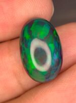 Beautiful 6.12 CT Black Ethiopian Opal A Distinctive Gemstone for Elegant Jewelry - Image 9