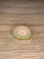 8.95 CT White Ethiopian Opal - Image 3