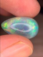 Beautiful 9.31 CT White Ethiopian Opal - Image 12