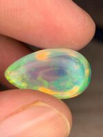 Beautiful 9.31 CT White Ethiopian Opal - Image 8