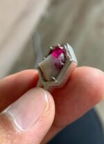 40.7 ct A rare Afghan ruby specimen preserved in silver - Image 8