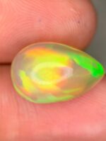 Beautiful 6.08 CT white Opal from Ethiopia - Image 14