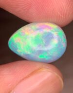 5.32 CT White Ethiopian Opal A Refined Gemstone - Image 12
