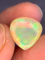 High Fire 6.31 CT white Opal from Ethiopia - Image 7