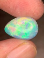 5.32 CT White Ethiopian Opal A Refined Gemstone - Image 10