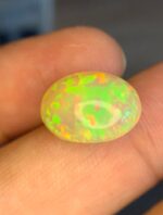 Good Fire 5.87 CT white Opal from Ethiopia - Image 7