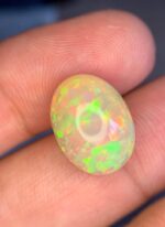 Good Fire 5.87 CT white Opal from Ethiopia - Image 10