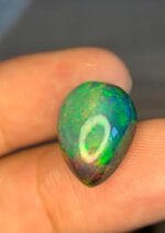 Beautiful 8.42 CT Black Ethiopian Opal - Image 7