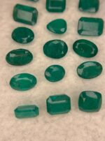 10.61 ct Natural Emerald – Elegant Faceted Gemstone with Colorless Oil Treatment - Image 7