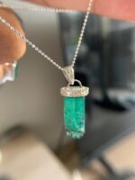 Luxury 31.15 Carat Natural Swat Emerald Crystal Pendant in Sterling Silver - Image 2