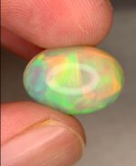 Beautiful 6.92 CT White Ethiopian Opal - Image 9
