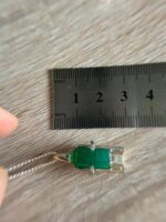 33.84 ct Luxury Emerald Pendant Preserved In Silver - Image 5