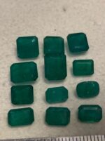 17.91 ct Natural Zambian Emerald – Exceptional Green Beauty & Lovely Brilliance - Image 4