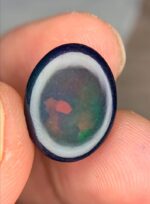 Beautiful 6.64 CT Black Ethiopian Opal - Image 5