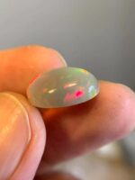 Beautiful 5.88 CT white Opal from Ethiopia - Image 6
