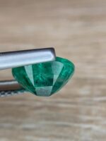 1.40 ct Natural Zambian Emerald – Elegant Green Beauty & Lovely Brilliance - Image 5