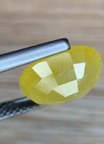 4.39 Carat Yellow Sapphire – Classic Oval Beauty with Timeless Appeal - Image 4