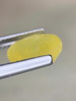 5.42 Carat Yellow Sapphire – Elegant Oval Faceted Gemstone - Image 5