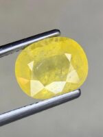 4.54 Carat Yellow Sapphire – Oval Faceted Gemstone - Image 7