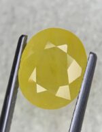4.88 Carat Sri Lankan Yellow Sapphire – Natural Elegance and Golden Charm - Image 7