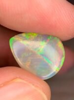 Beautiful 5.98 CT White Ethiopian Opal - Image 7