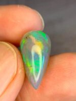 5.97 CT Opal from Ethiopia Elegant Curves and Distinctive Style - Image 8