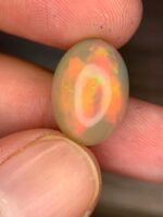 5.60 CT white Opal from Ethiopia  Classic Shape and Natural Sophistication - Image 8