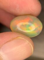 5.60 CT white Opal from Ethiopia  Classic Shape and Natural Sophistication - Image 13