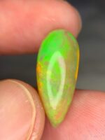 6.86 CT White Ethiopian Opal - Image 8