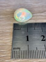 5.08 CT white Opal from Ethiopia - Image 2