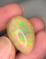 23.54 CT white Opal from Ethiopia - Image 5