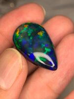 Awesome 17.74 CT Black Ethiopian Opal - Image 5