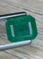 1.84 ct Emerald from Zambia Green Gemstone - Image 5